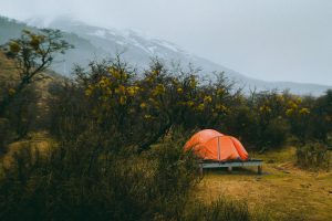 Gdzie nie można spać pod namiotem?